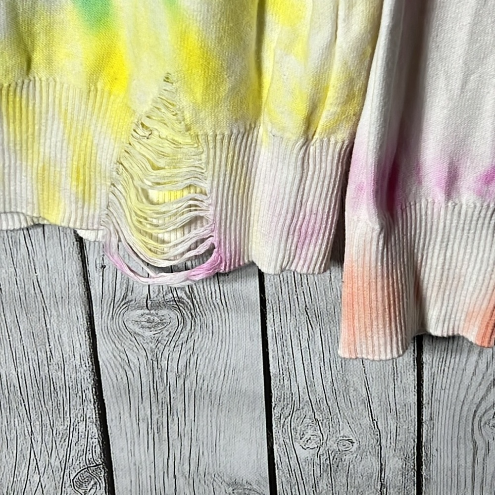 Peace Love World Gem Tie-Dye Colorful Sweater Size Xs View 5